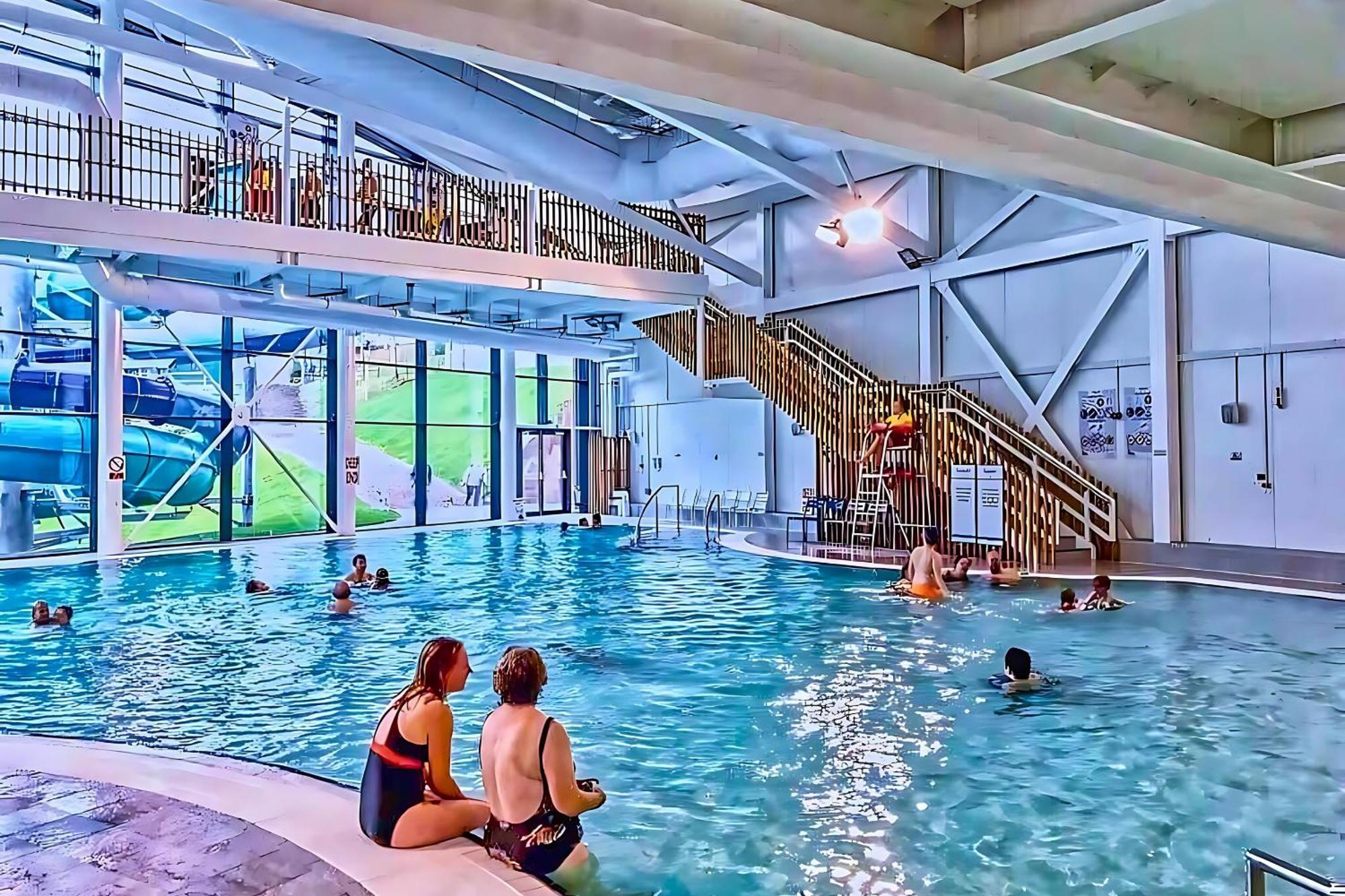 Spacious Primrose Lodge For 6 With Hot Tub At A Spa Resort Chudleigh Экстерьер фото